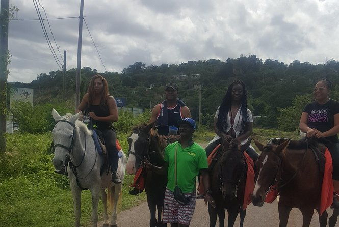 private-horseback-riding-from-ocho-rios-with-guide
