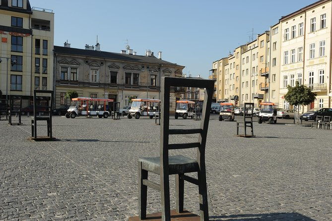 private-krakow-sightseeing-by-golf-cart