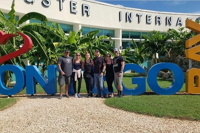 private-montego-bay-airport-transfer-to-hotel-around-runaway-bay