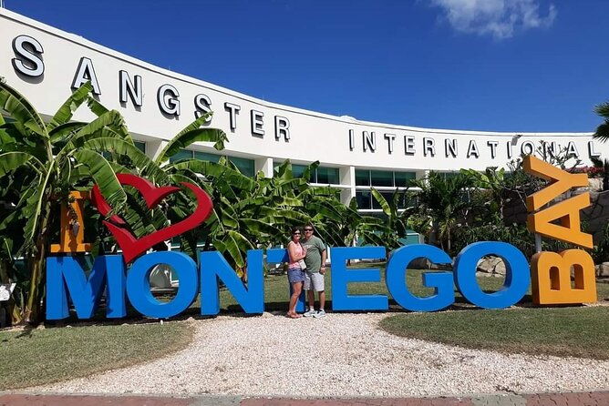 private-montego-bay-airport-transfer-to-negril-2