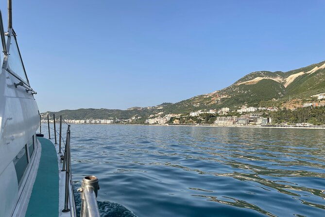 private-panoramic-boat-tour-of-vlora-bay
