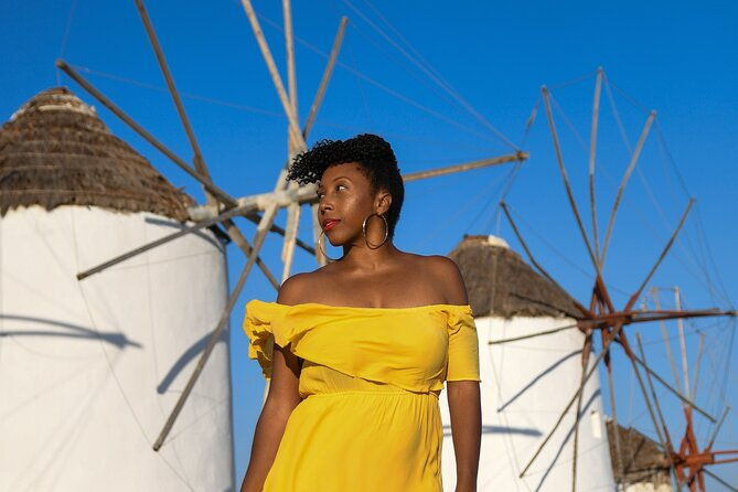 private-photoshoot-in-mykonos-with-a-professional-photographer-2