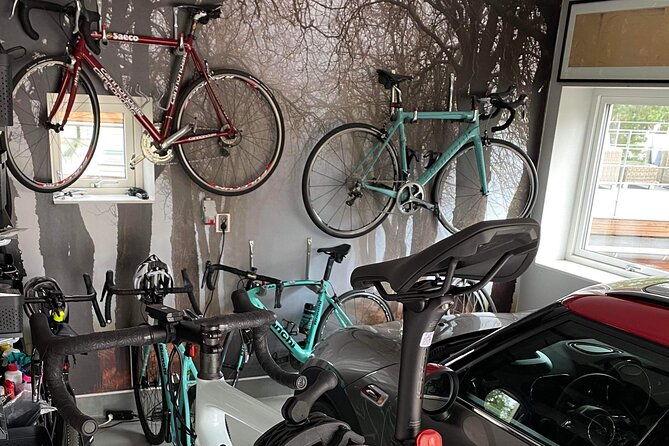 private-roadbike-adventure-in-stockholm