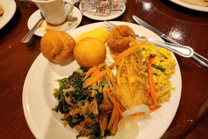 private-roundtrip-transportation-to-montego-bay-restaurants-bar