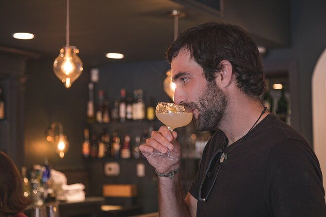 private-seattle-cocktail-tour