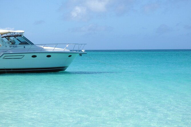 private-snorkeling-or-fishing-in-nassau-38ft-freestyle