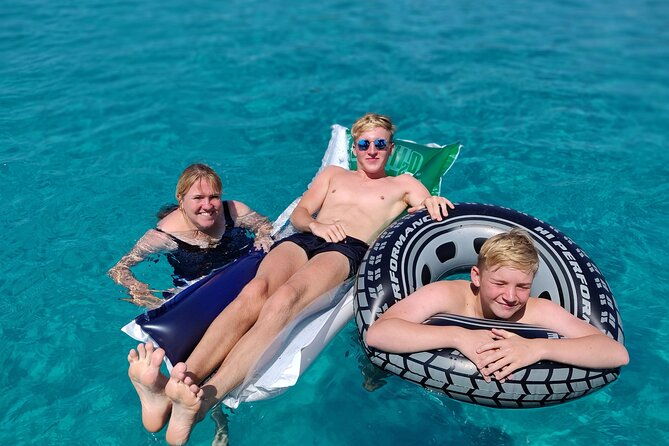 private-speedboat-tour-to-sakarun-bay-and-golubinka-cave