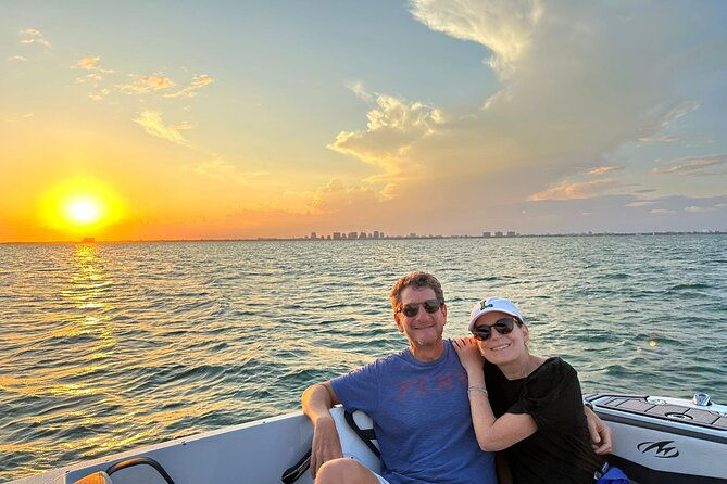 private-sunset-boat-cruise-in-miami-with-champagne-by-the-cleat