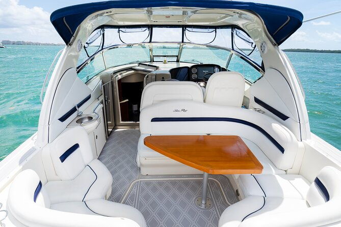 private-tour-for-12-people-on-a-40-ft-yacht-ft-lauderdale-bay