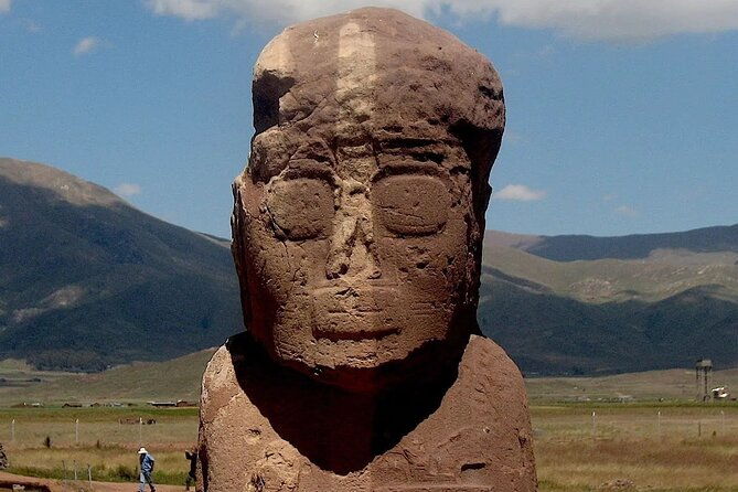 private-tour-from-puno-to-tiwanaku