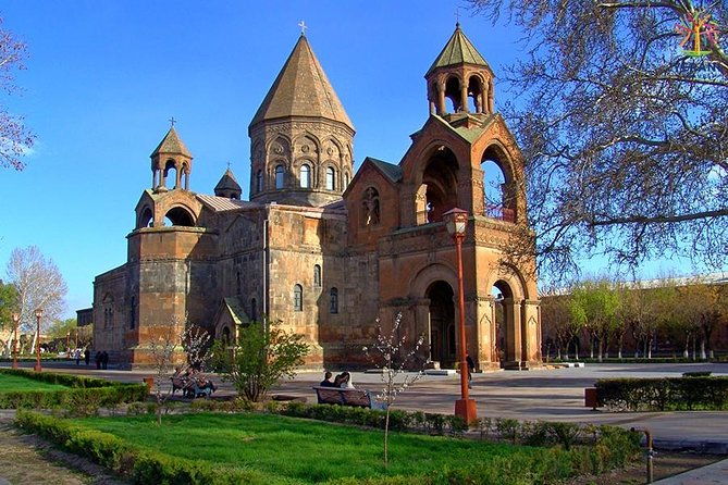 private-tour-garni-temple-geghard-monastery-holy-echmiadzin-zvartnots-temple