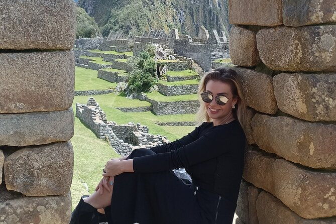 private-tour-guide-in-machupicchu-from-aguas-calientes
