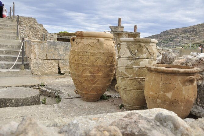 private-tour-knossos-palace-archaeological-museum-heraklion-town-2