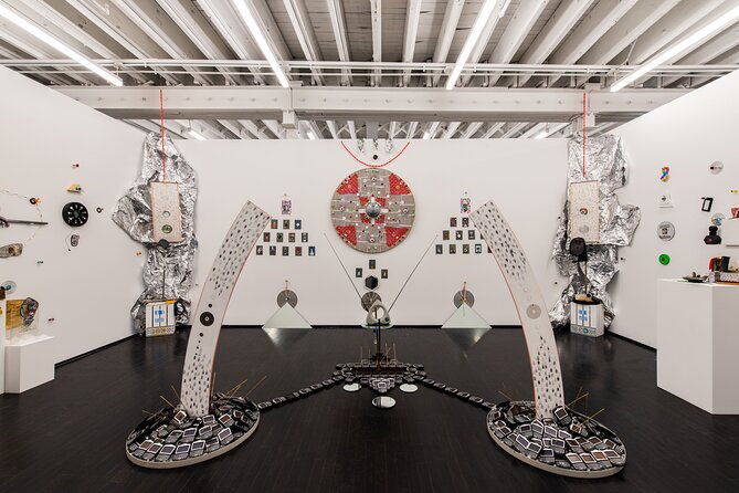 private-tour-of-kmac-contemporary-art-museum