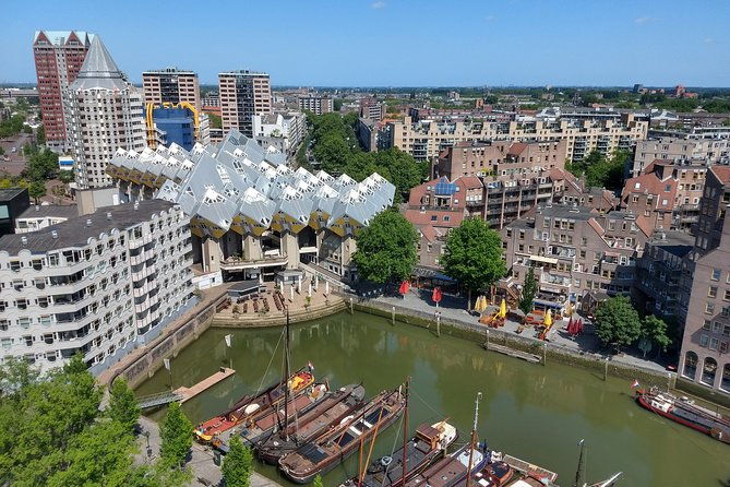 private-tour-rotterdam-highlights-water-taxi-and-rooftop-view