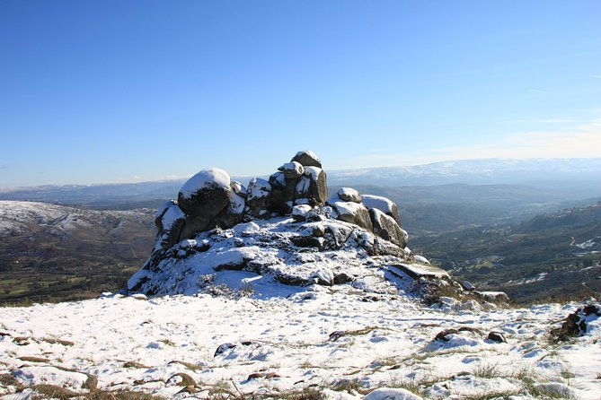 private-tour-through-serra-da-estrela-park-and-its-famous-cheese-2