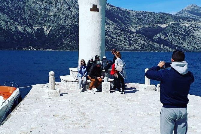 private-tour-with-speed-boat-perast-and-lady-of-the-rock