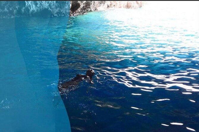private-tourblue-cavemamula-island-submarine-tunnel-our-lady-of-the-rock3h