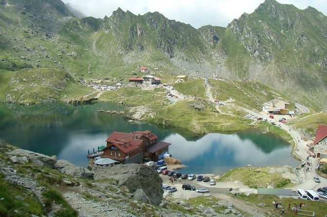 private-transfagarasanbalea-lake