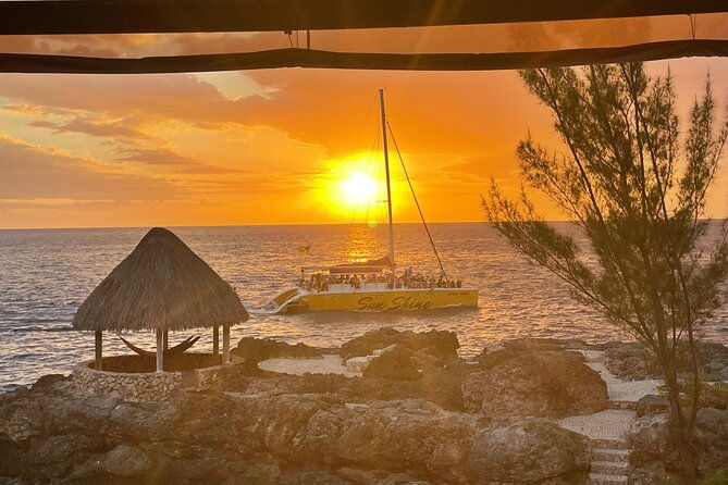 private-transfer-from-montego-bay-airport-to-negril-round-trip