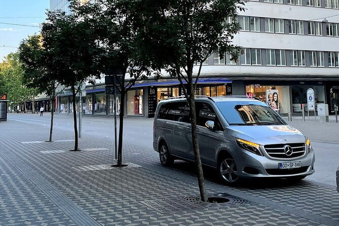 private-transfer-from-trieste-to-venice-airport-venice-city