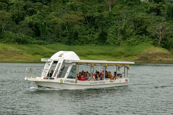 private-transfer-lake-crossing-from-monteverde-to-arenal-from-1-to-6-passengers
