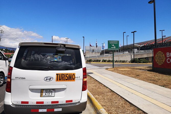 private-transfer-puerto-viejo-limon-to-san-jose-hotels-or-airport