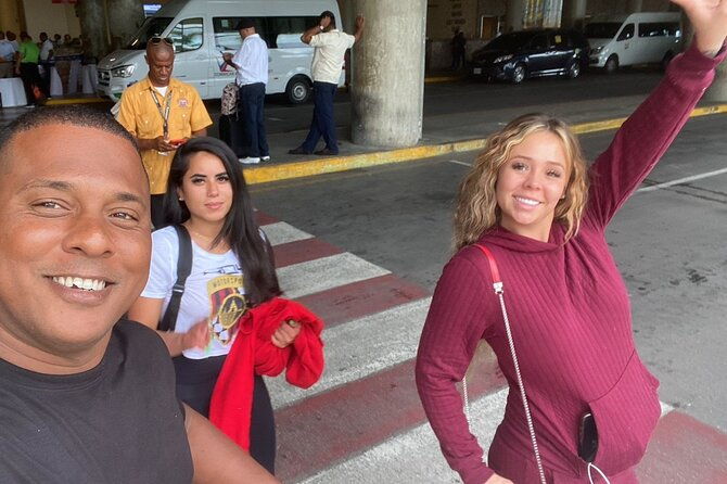 private-transportation-round-trip-punta-cana-airport-to-hotels