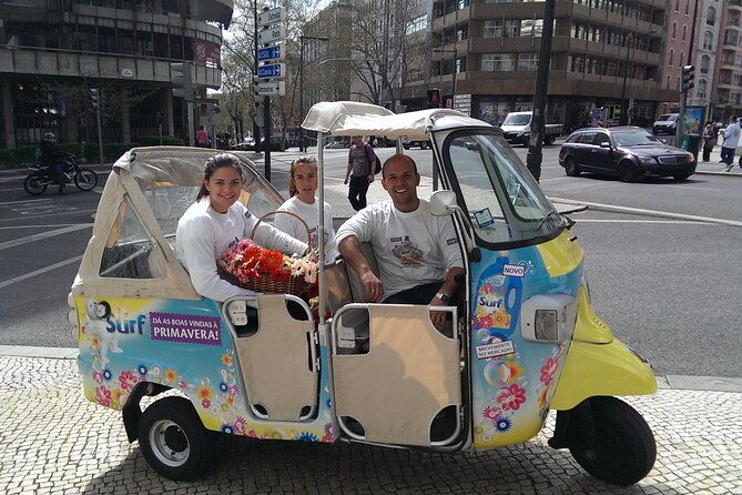 private-tuk-tuk-tour-in-sintra-2-to-5-people
