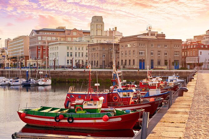 private-walking-tour-in-coruna-with-beer-or-wine