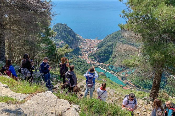 private-walking-tour-of-amalfi-atrani-hamlets-discovering-amazing-landscape