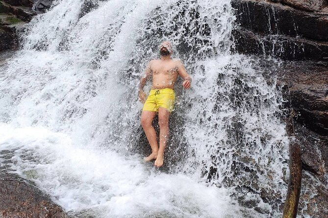private-waterfalls-and-still-jeep-4x4-6hrs-by-jango-paraty