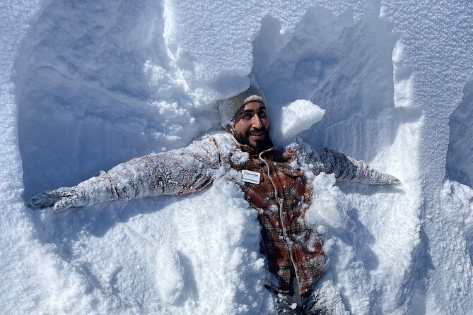 privately-guided-snowshoe-experience