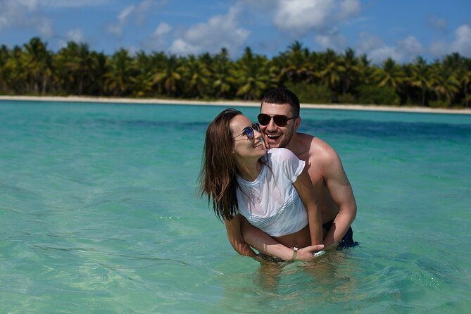 professional-photo-session-at-a-bavaro-beach
