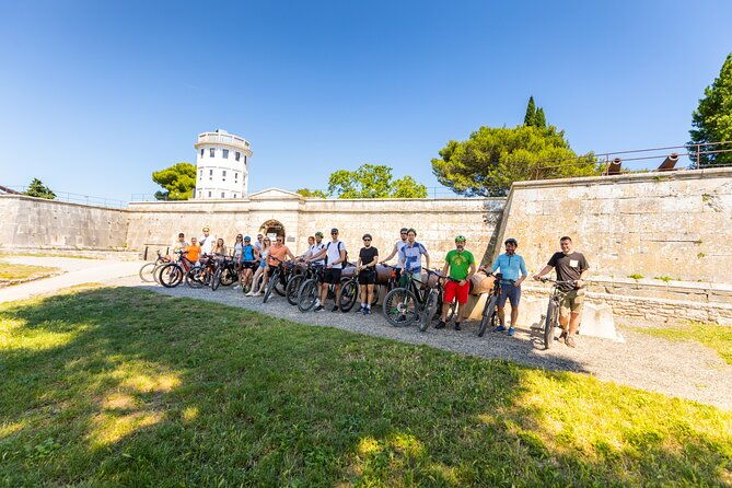 pula-e-bike-tour-from-verudela-to-pula-city-center-2