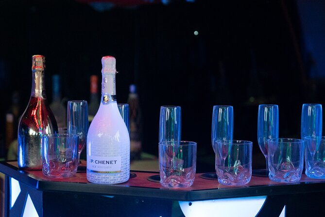 punta-cana-luxury-party-bus-private-group-rental