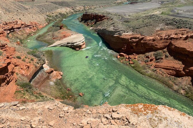red-canyons-best-of-the-wild-west-wild-mustangrafting-adventure