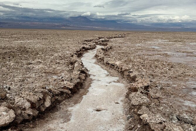 red-stones-altiplanic-lagoons-and-the-atacama-salt-flat