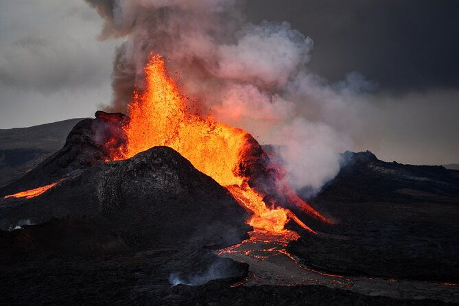 reykjanes-peninsula-volcanos-blue-lagoon-self-guided-tour