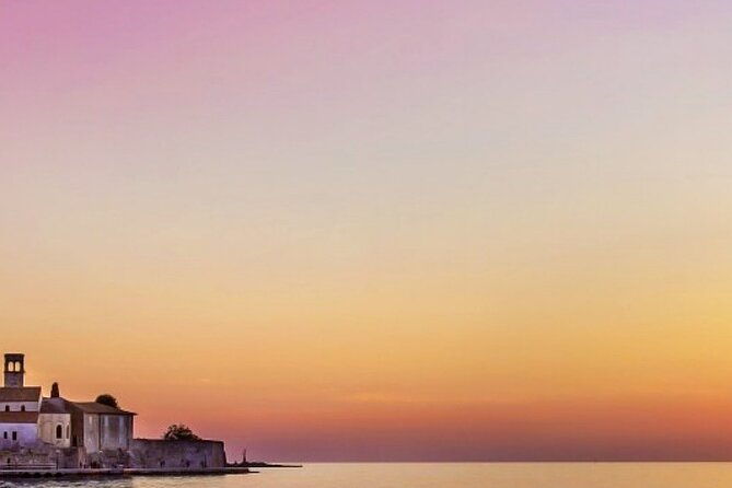 romantic-boat-trip-with-dolphin-watching