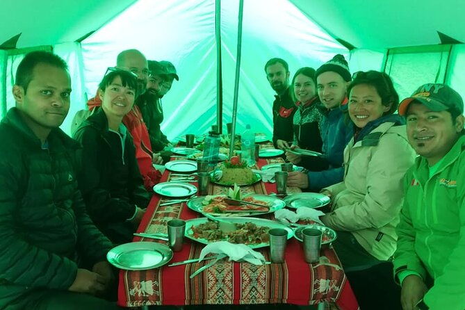 salkantay-trek-5d-5n-with-glass-cabanas-hobbit-house-hot-jacuzzi