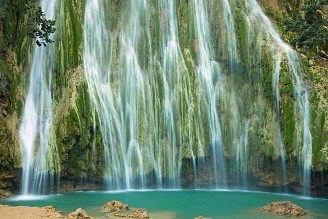 samana-whales-key-lift-limon-waterfall-horseback-riding