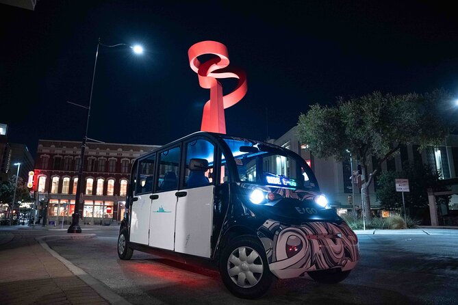 san-antonio-night-sightseeing-tourriverwalk-boat-cruise-tower