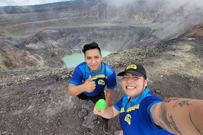 santa-ana-volcano-hike-with-a-sulphur-lake-and-coatepeque-lake-2
