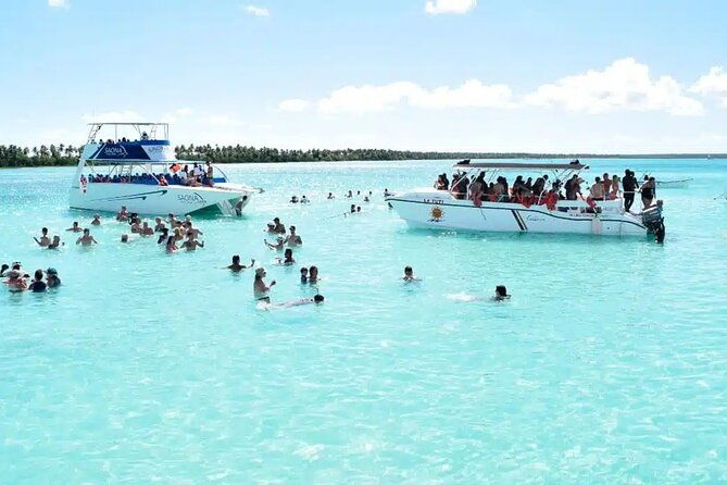saona-island-tour-from-santo-domingo-with-lunch-open-bar-pickup