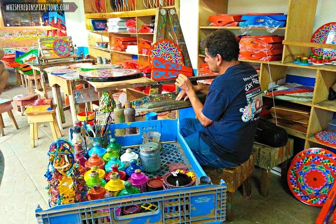 sarchi-oxcarts-souvenirs-shopping-private-tour