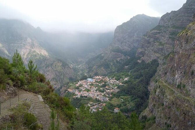 scenic-route-nuns-valley-tour