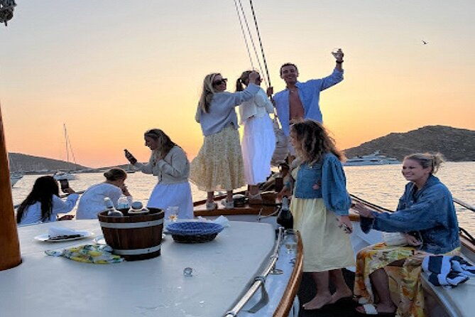 sea-sunset-tour-in-the-bay-of-naousa-paros