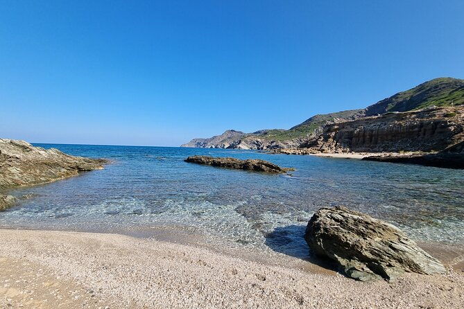 secret-beaches-and-coastal-tour-by-land