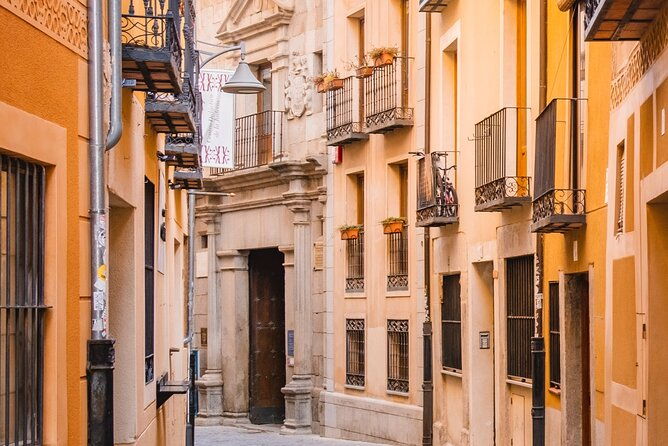 segovia-scavenger-hunt-and-sights-self-guided-tour